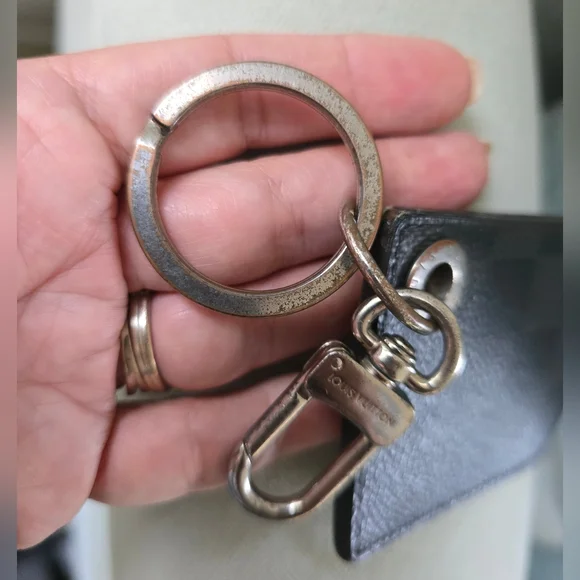 Louis Vuitton Bag Charm Damier Graphite Porte Cles Alps -Keychain - Picture 5 of 9